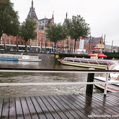 Canal Cruise in Amsterdam
